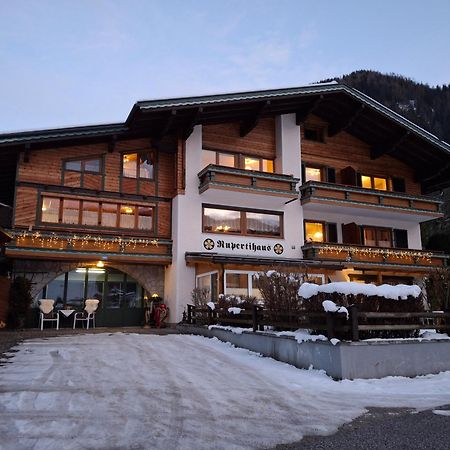 Ferienwohnungen Rupertihaus Flachau Exterior photo